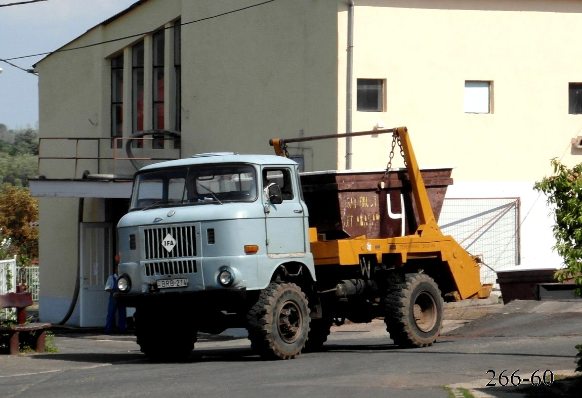 Венгрия, № BRB-214 — IFA W50LA/K, LA/Z; Венгрия — Сбор винограда в Венгрии