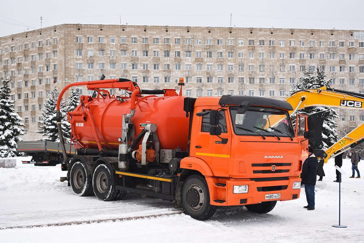 Архангельская область, № М 680 УА 29 — КамАЗ-65115-50