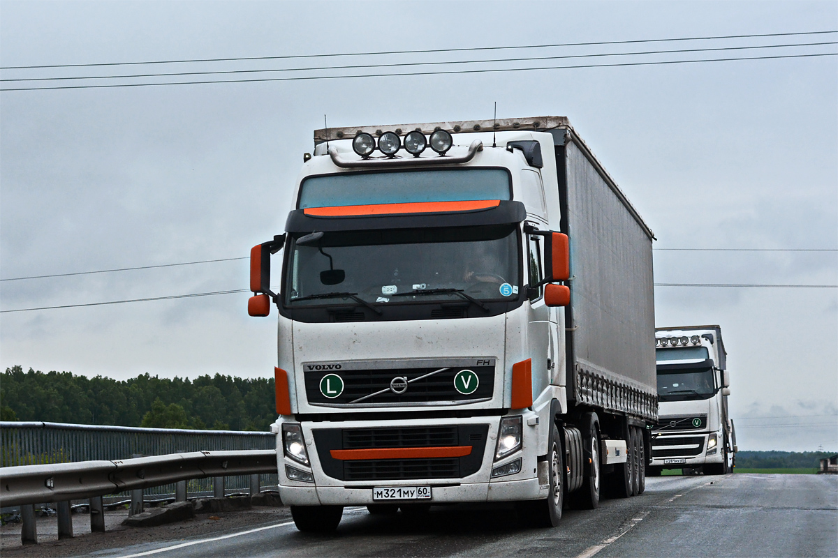 Псковская область, № М 321 МУ 60 — Volvo ('2008) FH-Series