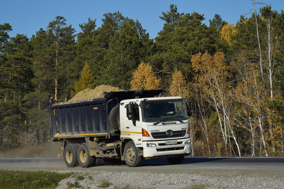 Алтайский край, № В 594 ХХ 22 — Hino 500