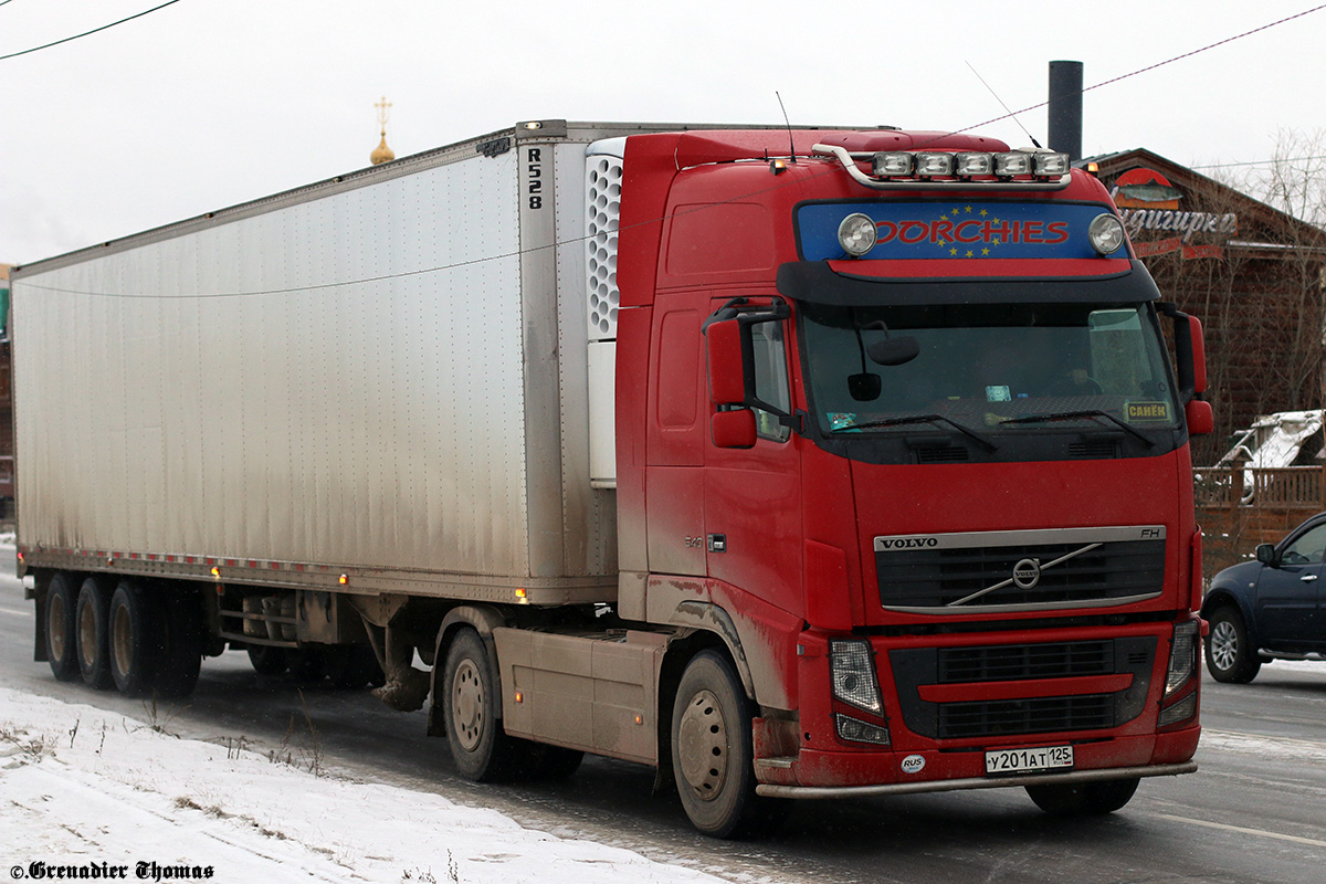 Приморский край, № У 201 АТ 125 — Volvo ('2008) FH.540