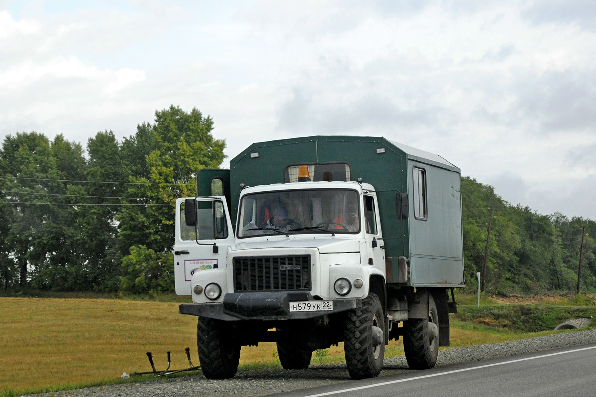 Алтайский край, № Н 579 УК 22 — ГАЗ-33081 «Садко»