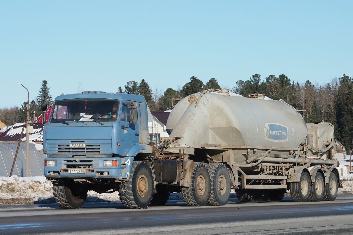 Ханты-Мансийский автоном.округ, № Е 177 ХР 86 — КамАЗ-65221 [652210]