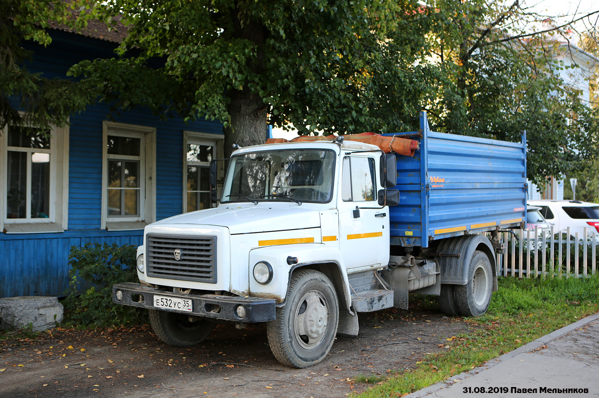 Вологодская область, № Е 532 УС 35 — ГАЗ-3309