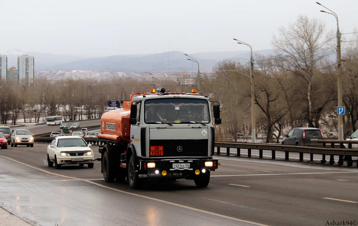 Красноярский край, № Т 421 КК 124 — МАЗ-533702