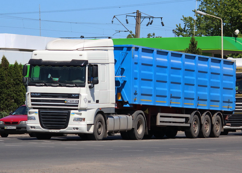 Львовская область, № ВС 8699 АВ — DAF XF105 FT