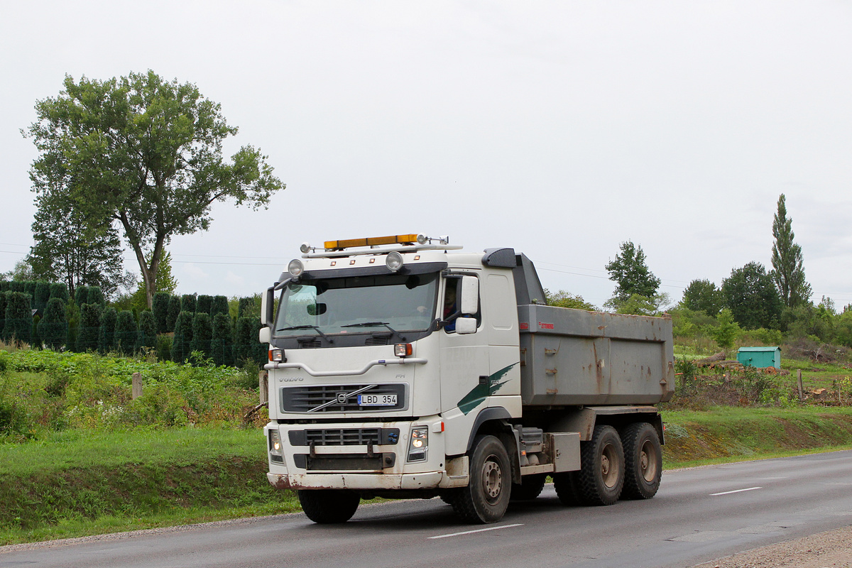 Литва, № LBD 354 — Volvo ('2002) FH12.520