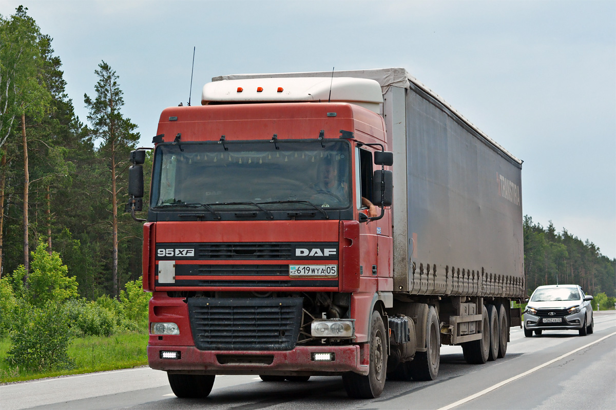 Алматинская область, № 619 WYA 05 — DAF XF95 FT