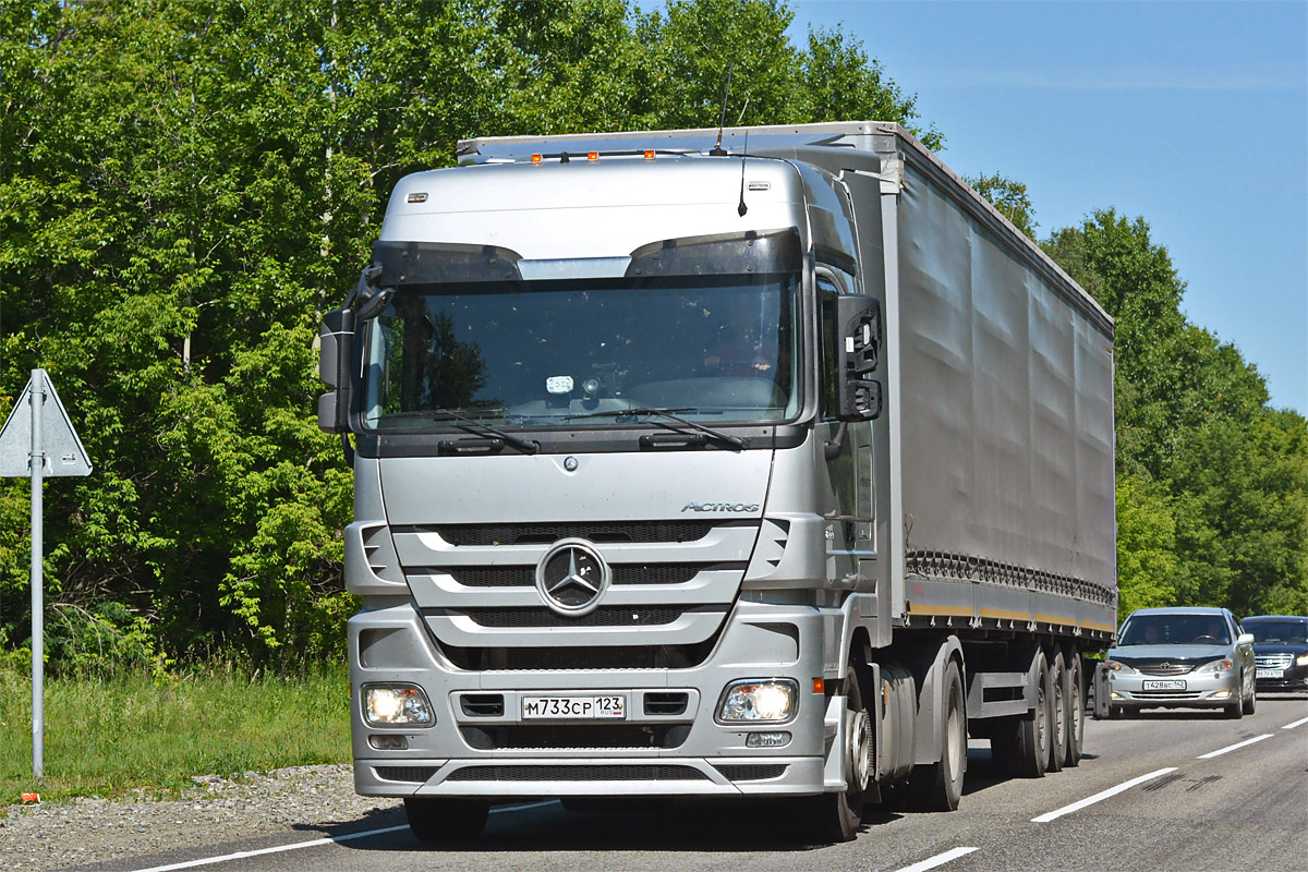 Краснодарский край, № М 733 СР 123 — Mercedes-Benz Actros ('2009) 1844