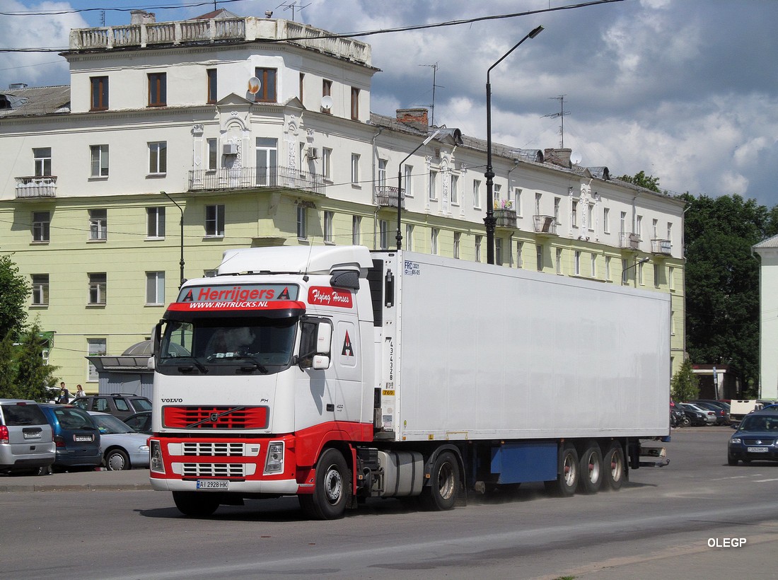 Киевская область, № АІ 2928 НК — Volvo ('2002) FH12.400