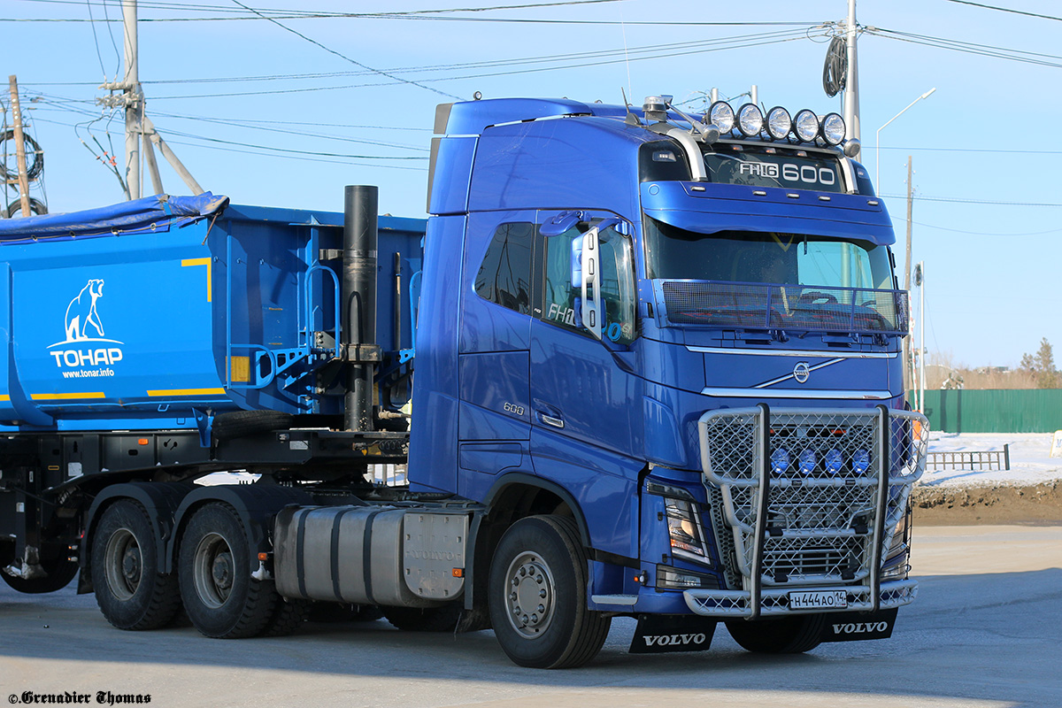 Саха (Якутия), № Н 444 АО 14 — Volvo ('2012) FH16.600