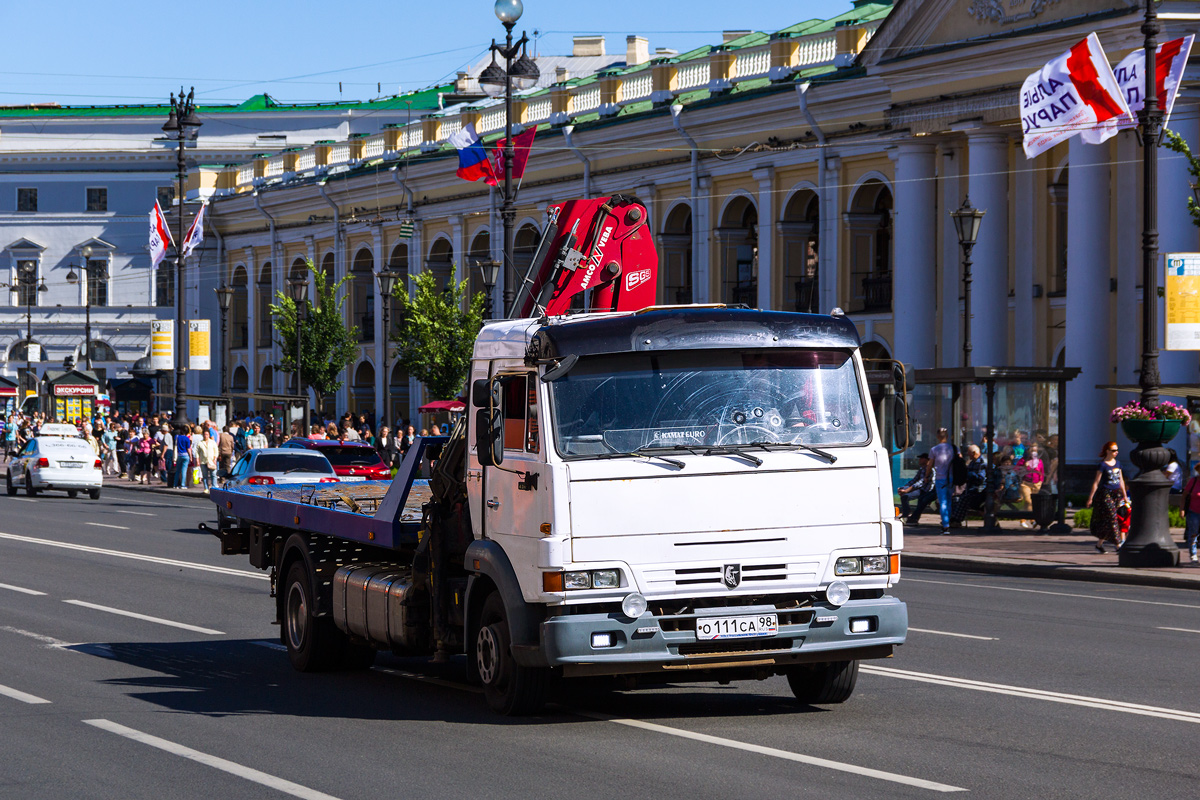 Санкт-Петербург, № О 111 СА 98 — КамАЗ-4308-H3