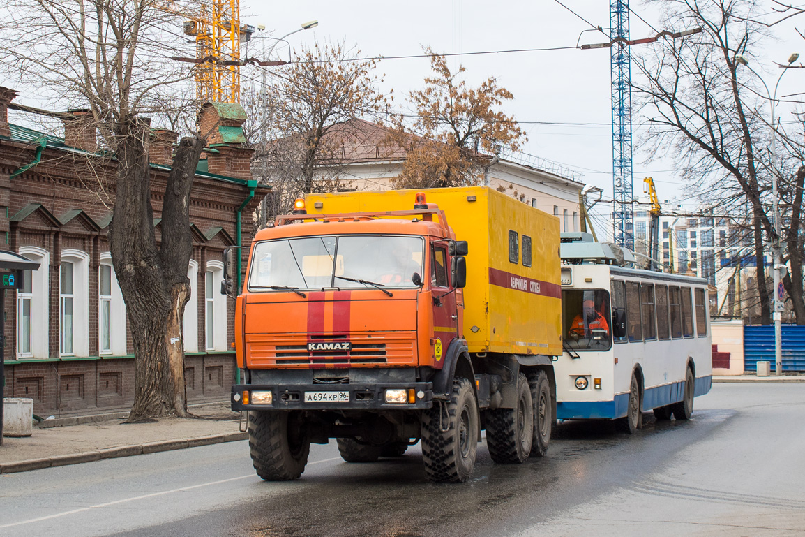 Свердловская область, № А 694 КР 96 — КамАЗ-43114-15 [43114R]