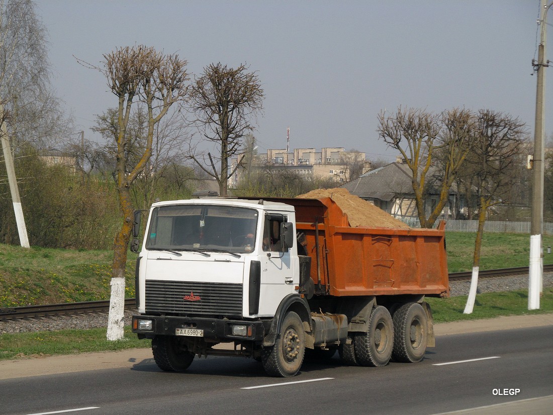 Витебская область, № АА 6980-2 — МАЗ-5516 (общая модель)