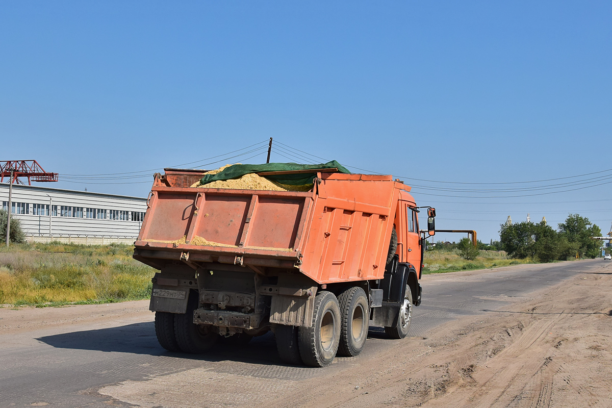 Волгоградская область, № М 229 МТ 34 — КамАЗ-65115 [651150]