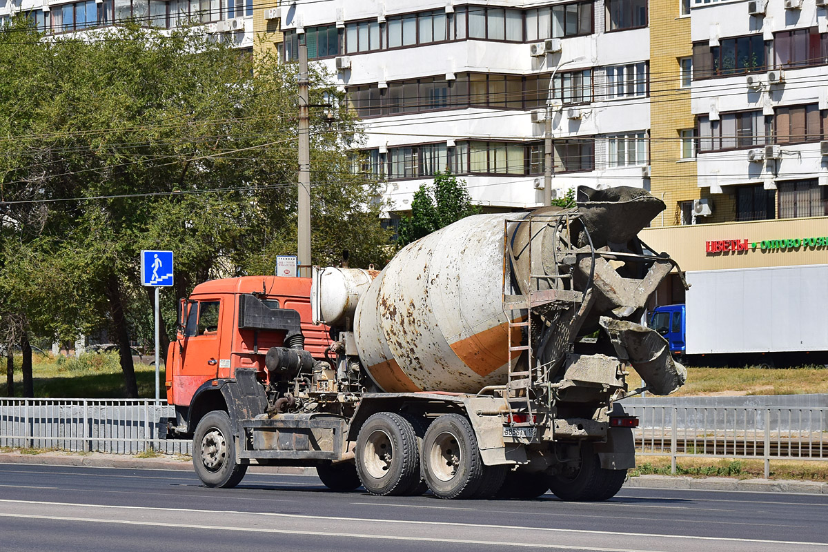 Волгоградская область, № В 858 АА 134 — КамАЗ-53229-15 [53229R]