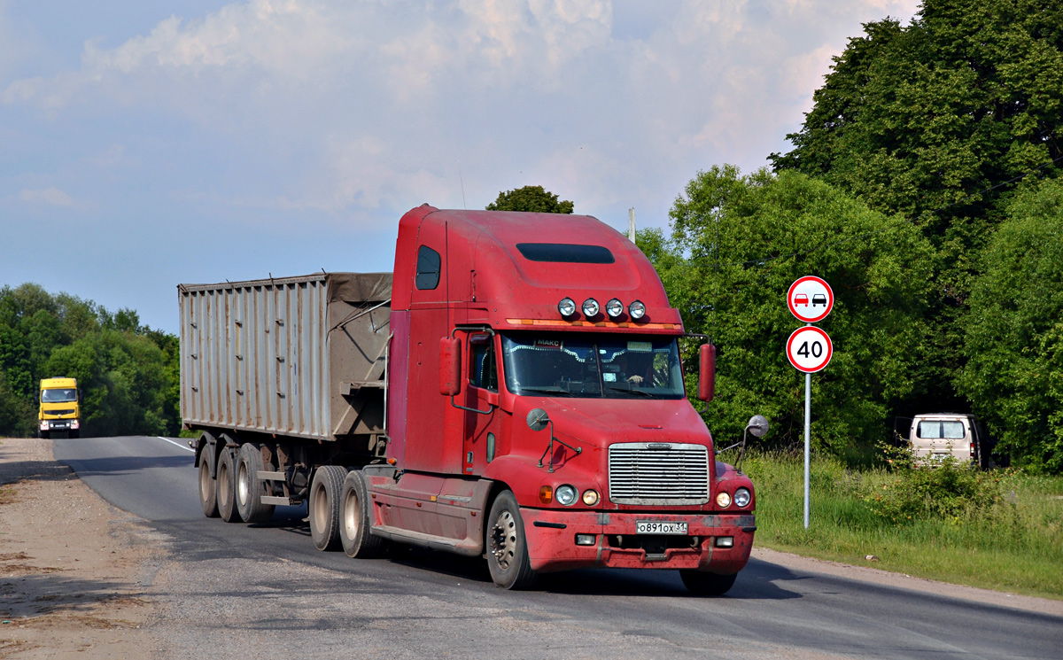 Белгородская область, № О 891 ОХ 31 — Freightliner Century Class