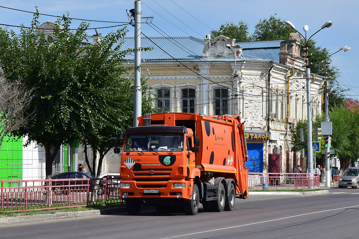 Волгоградская область, № Е 729 ОМ 134 — КамАЗ-6520-43