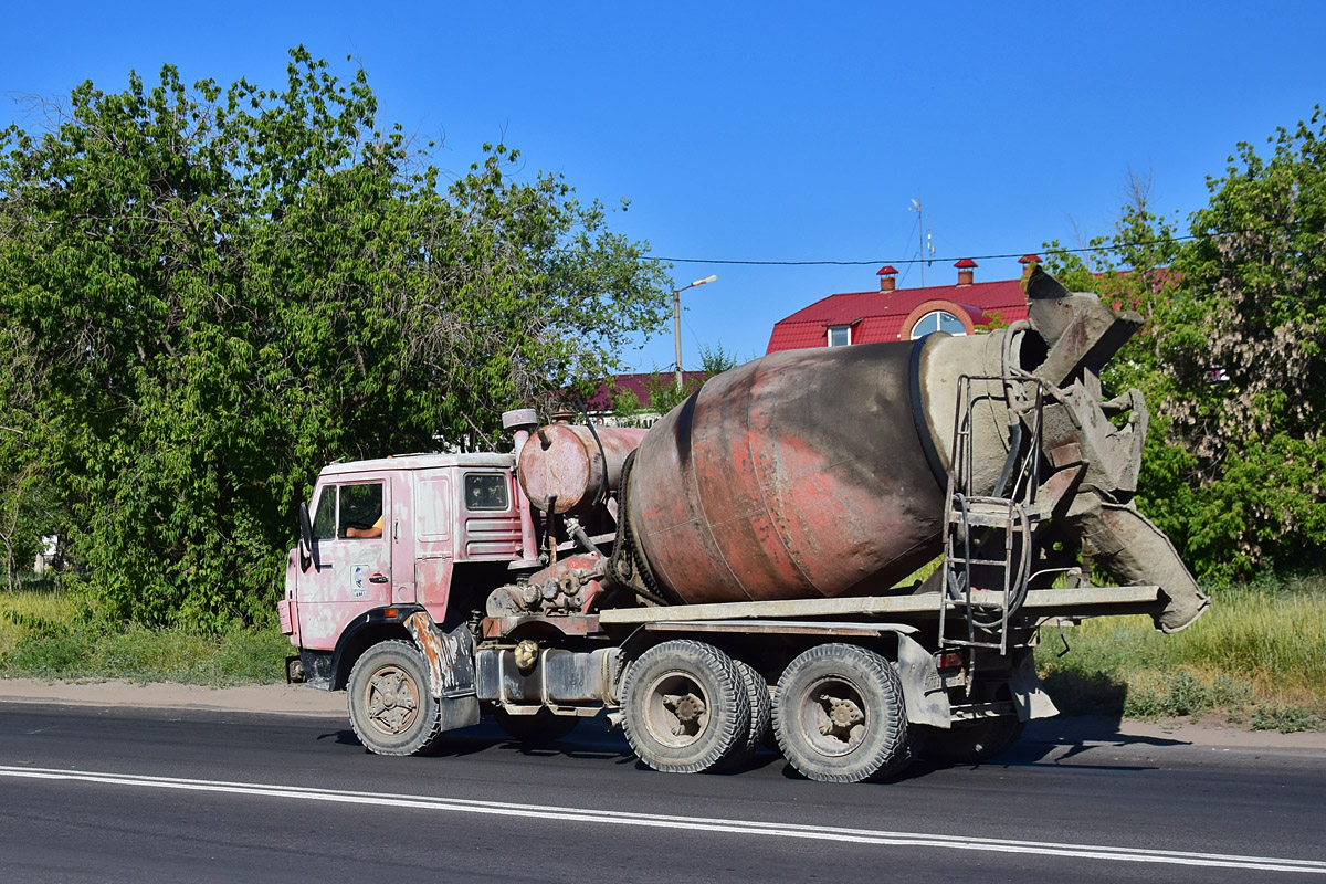 Волгоградская область, № У 783 ТН 34 — КамАЗ-54112