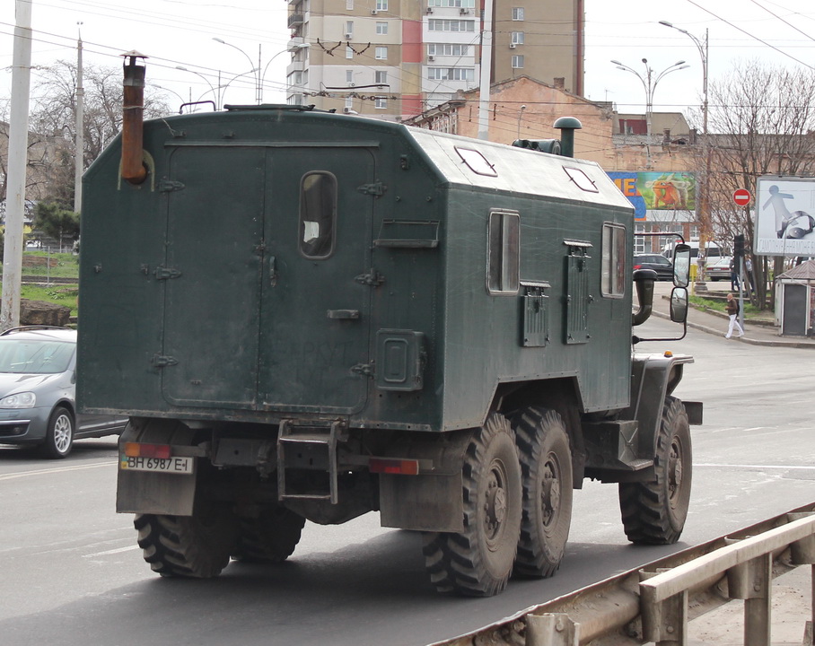 Одесская область, № ВН 6987 ЕІ — Урал-43203