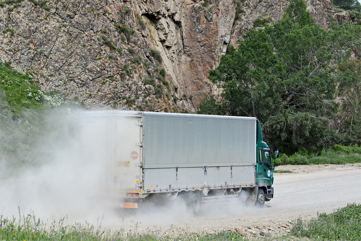 Красноярский край, № М 891 УО 24 — Isuzu Giga (общая модель)