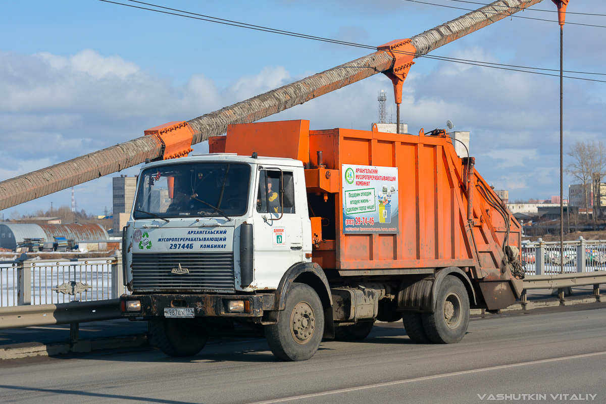 Архангельская область, № К 987 ЕХ 197 — МАЗ-533702