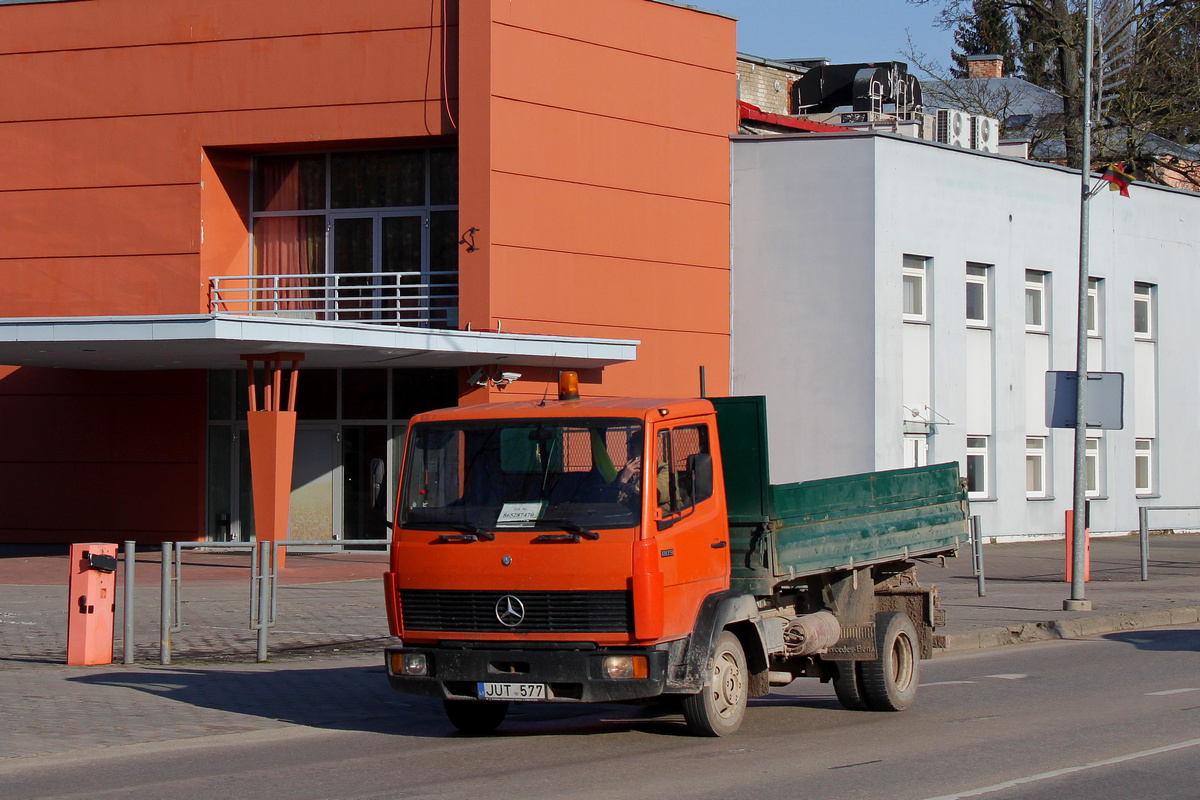 Литва, № JUT 577 — Mercedes-Benz LK (общ. мод.)