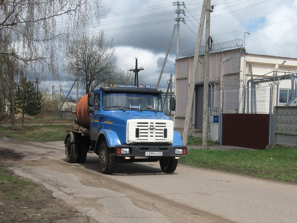 Тверская область, № Т 299 РХ 69 — ЗИЛ-494560