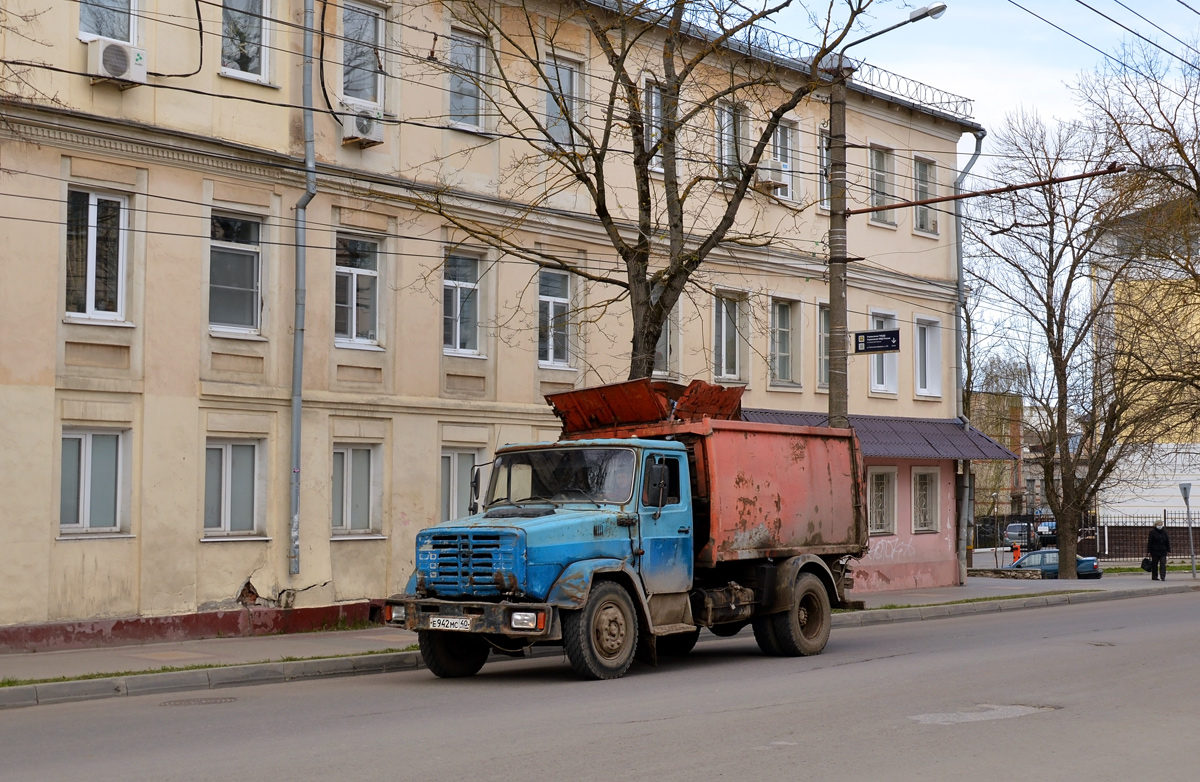 Калужская область, № Е 942 МС 40 — ЗИЛ-433362