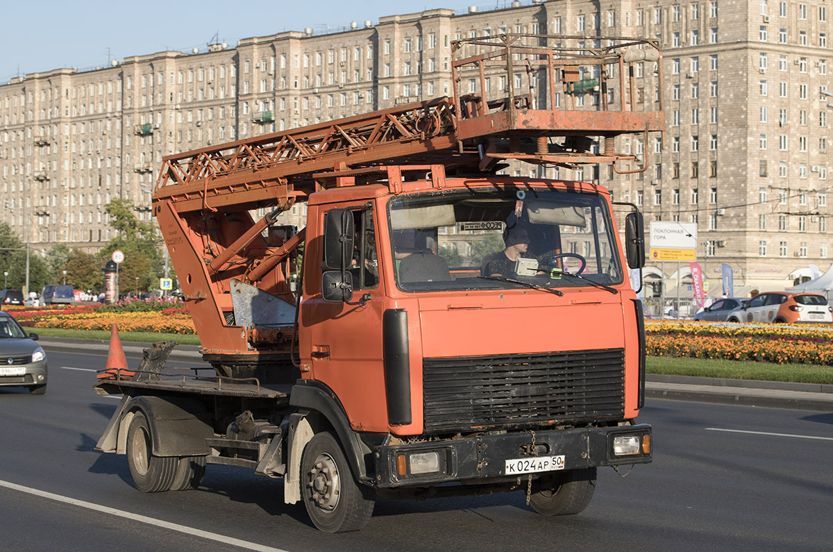 Московская область, № К 024 АР 50 — МАЗ-437040