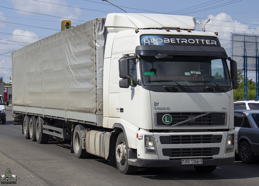 Брестская область, № АВ 1344-1 — Volvo ('2002) FH12.440; Брестская область, № А 6136 А-1 — Kögel (общая модель)