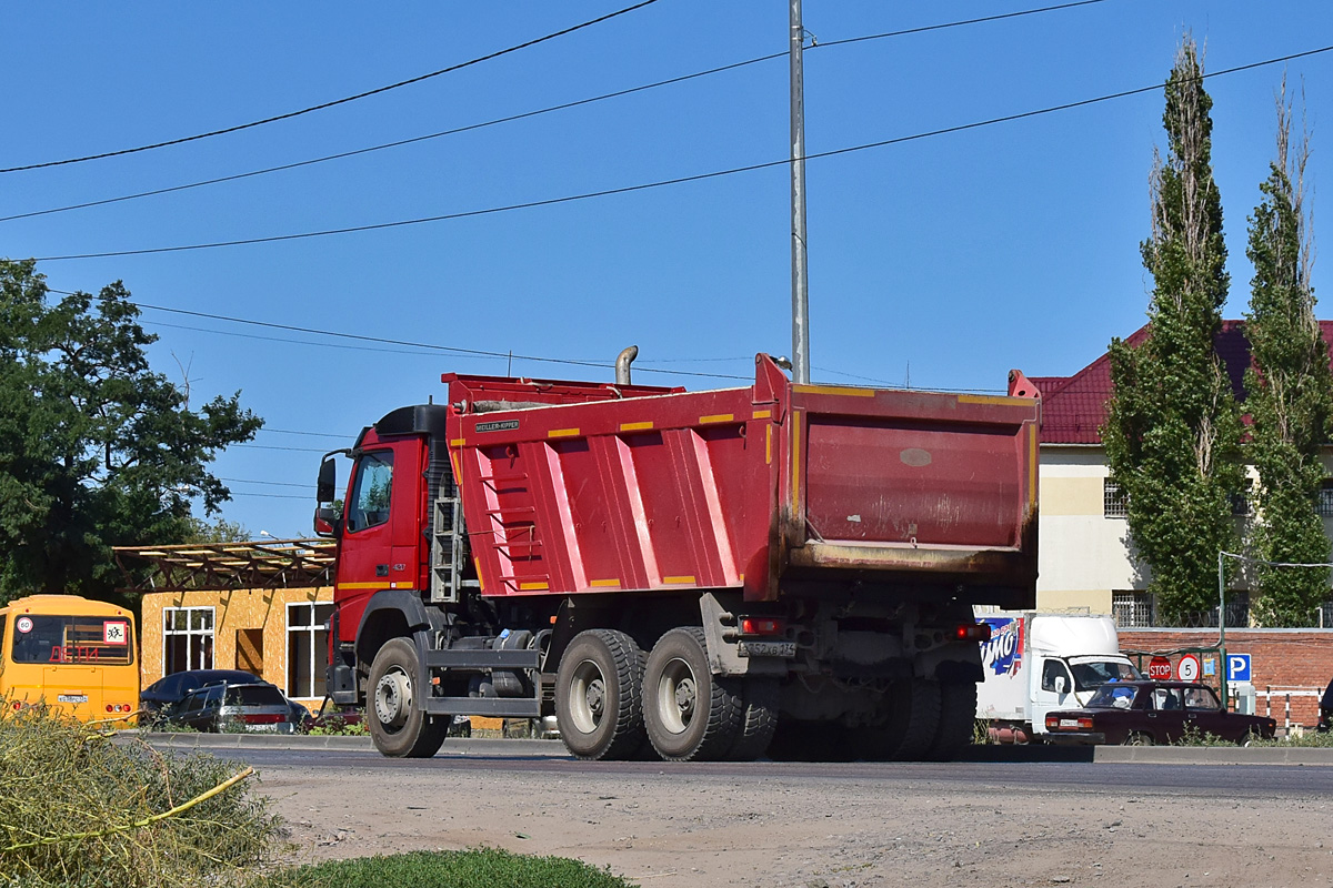 Волгоградская область, № В 352 ХВ 134 — Volvo ('2013) FMX.420 [X9P]