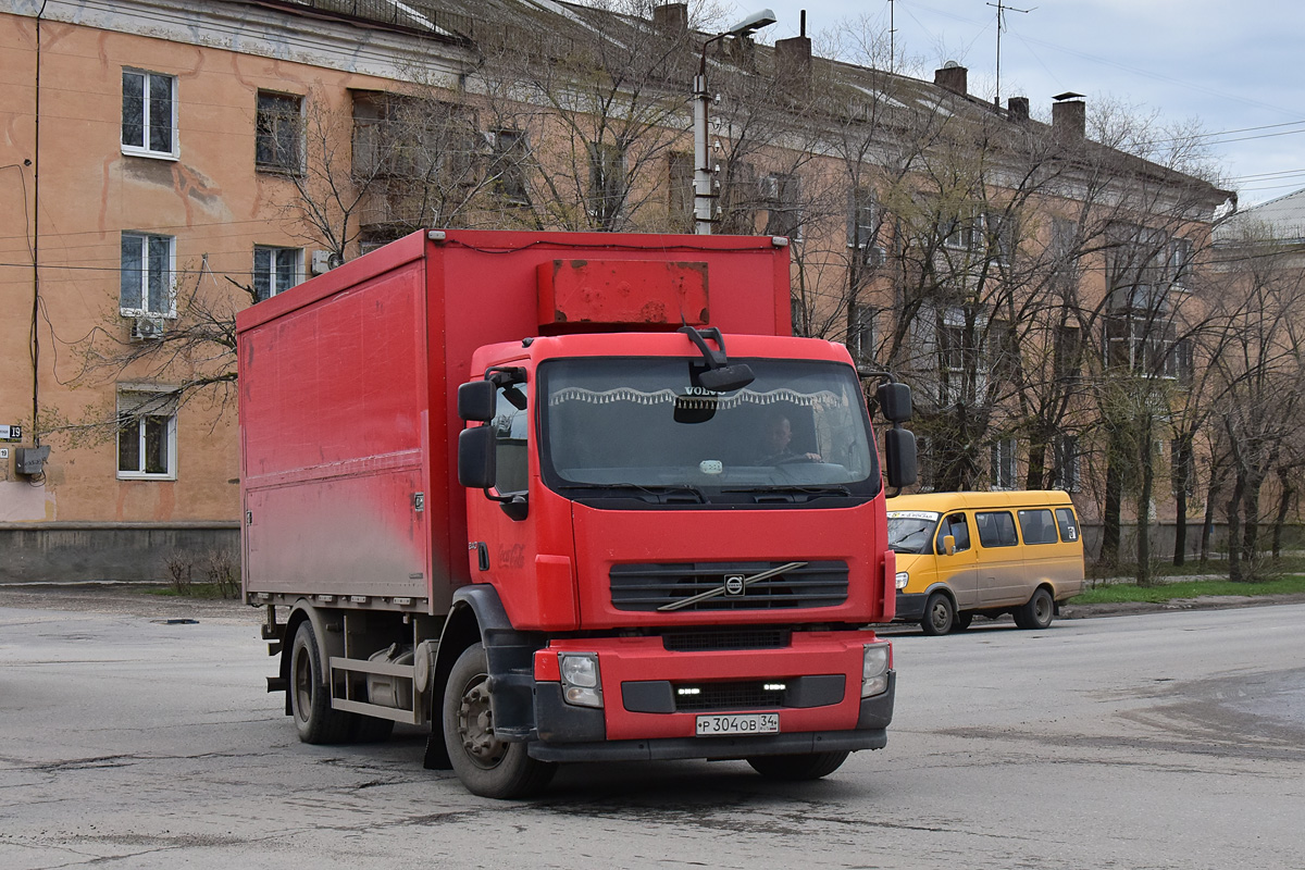 Волгоградская область, № Р 304 ОВ 34 — Volvo ('2006) FE