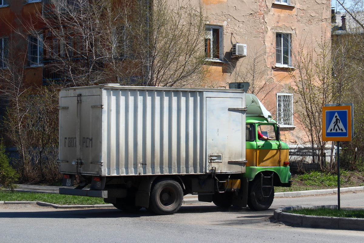 Восточно-Казахстанская область, № F 807 PCM — IFA W50L/IKB-1