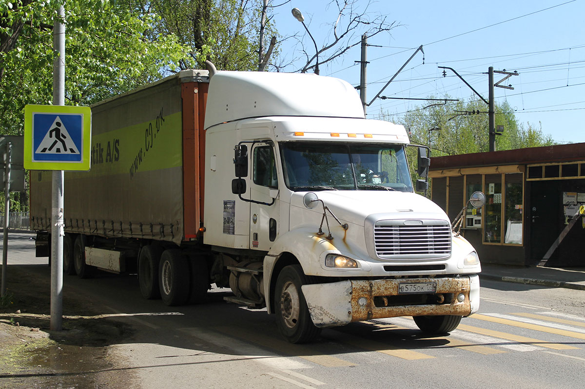 Санкт-Петербург, № В 575 ОК 178 — Freightliner Columbia