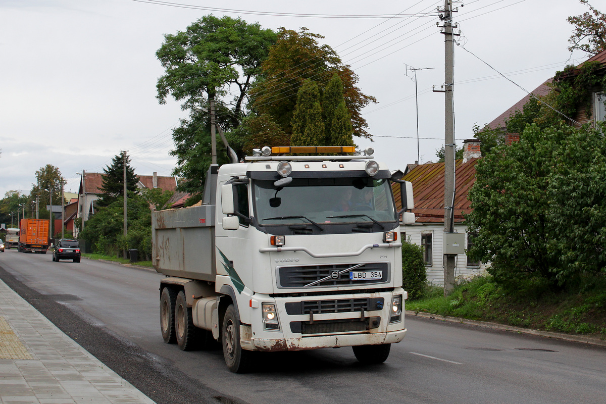 Литва, № LBD 354 — Volvo ('2002) FH12.520