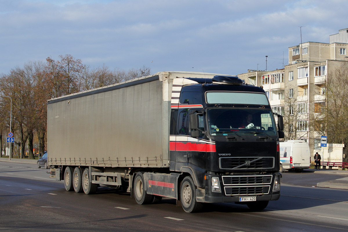 Латвия, № FH-420 — Volvo ('2002) FH12.440