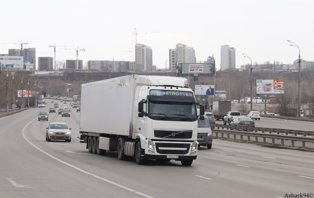 Хакасия, № Е 534 КК 19 — Volvo ('2008) FH.440