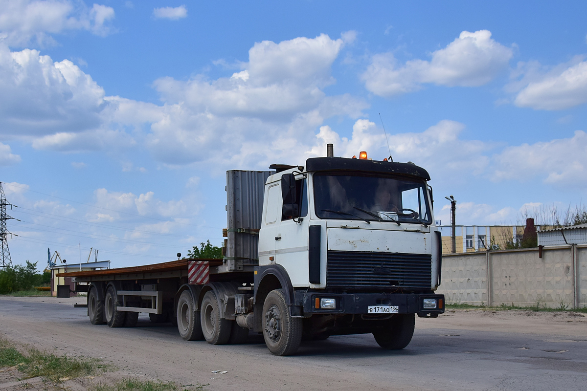 Волгоградская область, № В 171 АО 134 — МАЗ-6422 (общая модель)