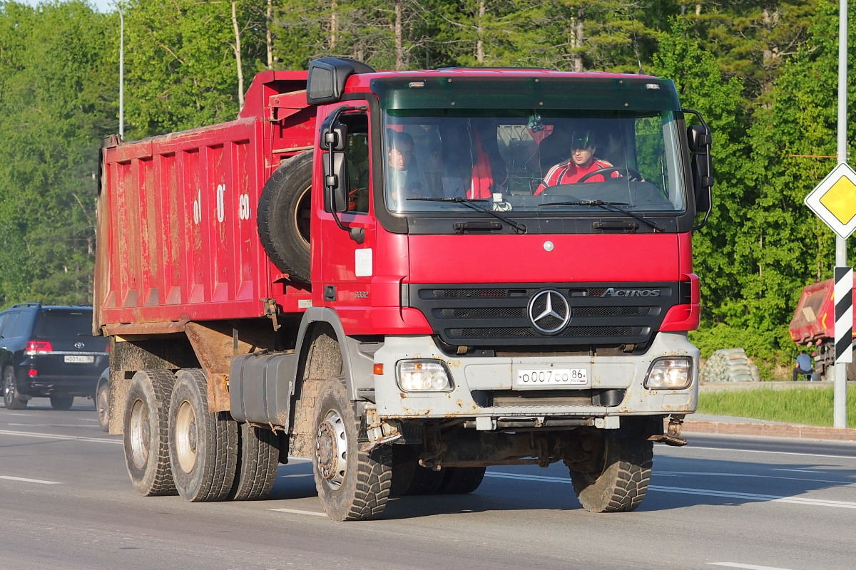 Ханты-Мансийский автоном.округ, № О 007 СО 86 — Mercedes-Benz Actros ('2003) 3332