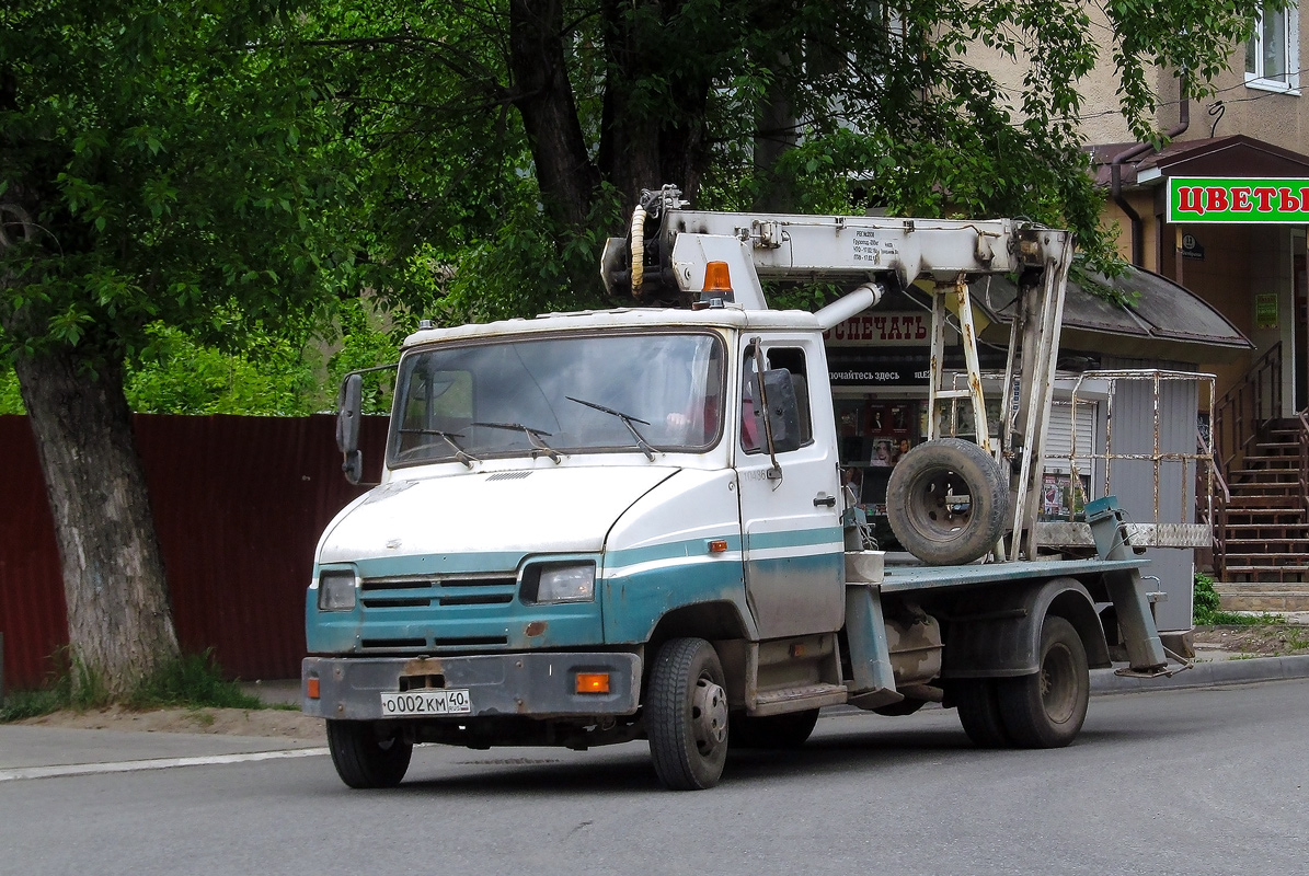 Калужская область, № О 002 КМ 40 — ЗИЛ-5301БО "Бычок"