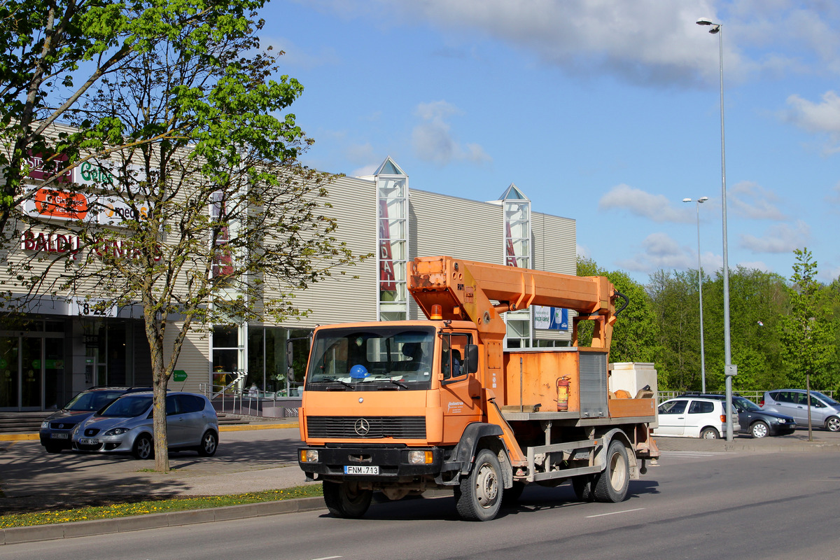 Литва, № FNM 713 — Mercedes-Benz LK 1314