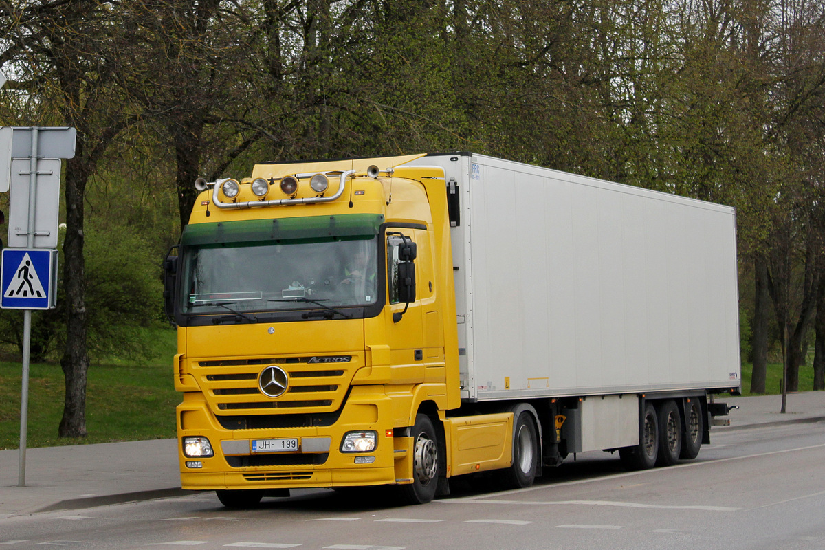 Латвия, № JH-199 — Mercedes-Benz Actros ('2003)