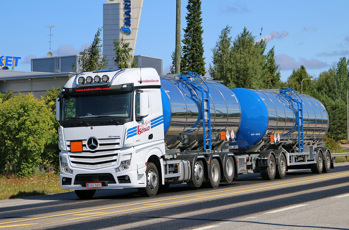 Финляндия, № OXU-305 — Mercedes-Benz Actros ('2011)