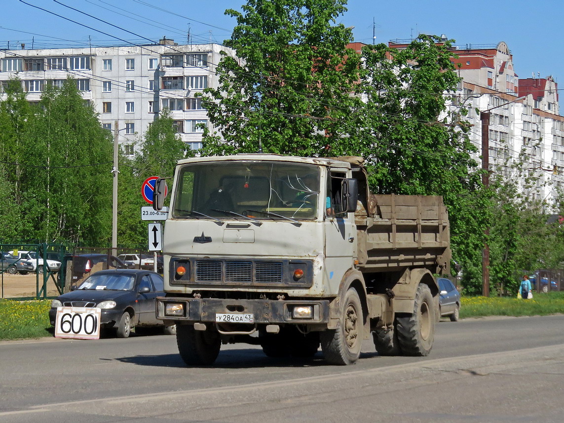 Кировская область, № У 284 ОА 43 — МАЗ-555106