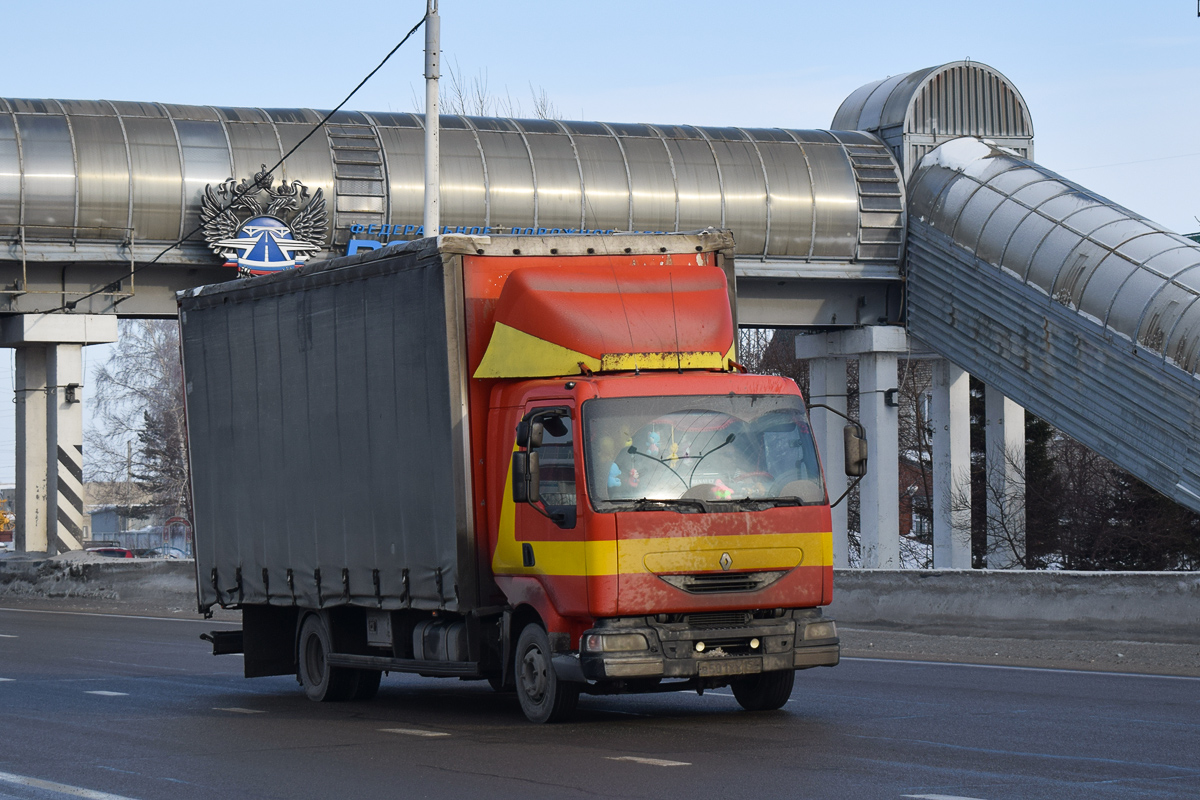 Алтайский край, № В 501 ХХ 154 — Renault Midlum