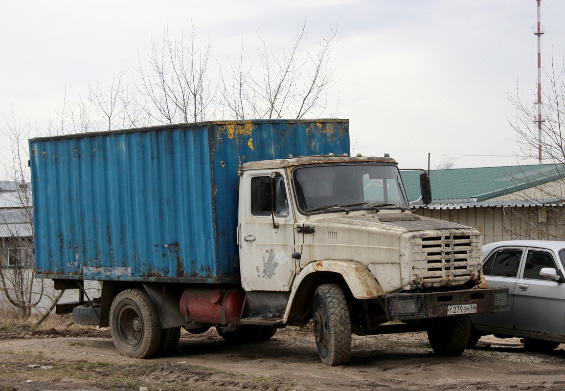 Псковская область, № Т 279 ЕМ 60 — ЗИЛ-433362