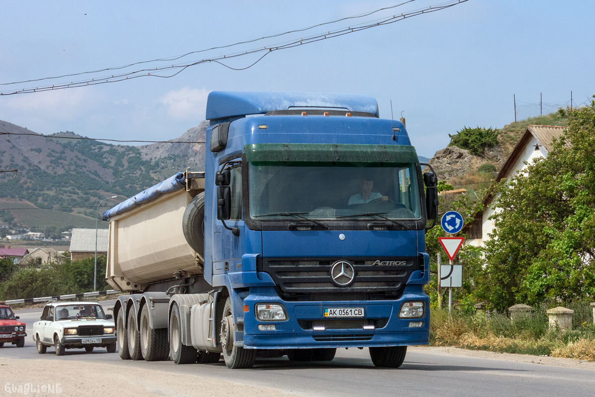 Крым, № АК 0561 СВ — Mercedes-Benz Actros ('2003) 1840