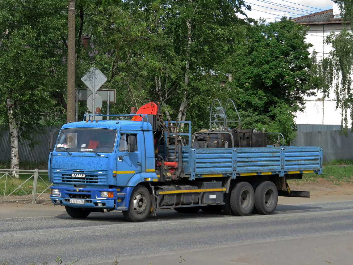 Санкт-Петербург, № В 432 ХР 98 — КамАЗ-65117 (общая модель)