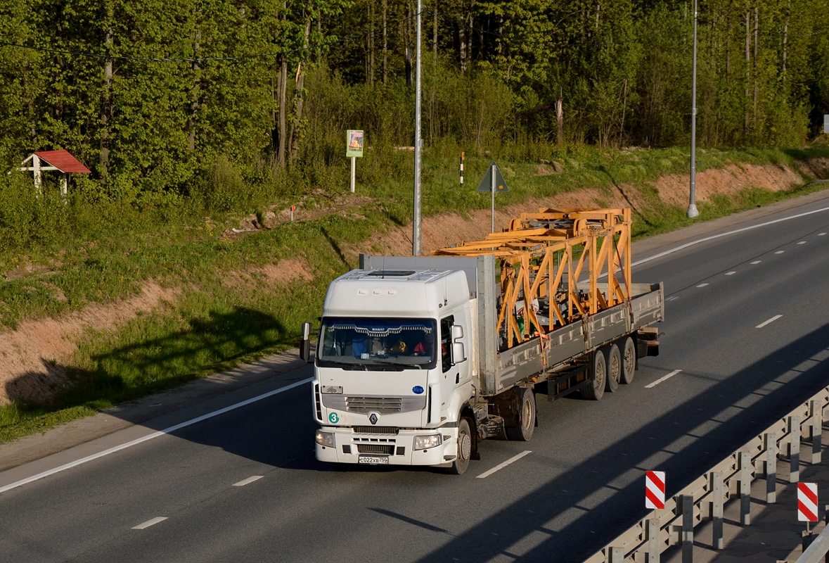 Московская область, № С 022 ХВ 750 — Renault Premium ('2006) [X9P]